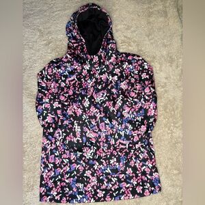 NWOT Under Armour Kids Hoodie - Multicolor Pattern